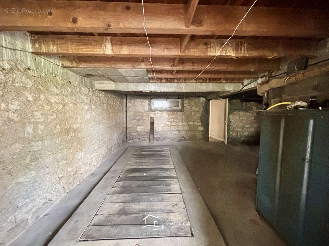 Maison à rénover comprenant 3 chambres - photo 10