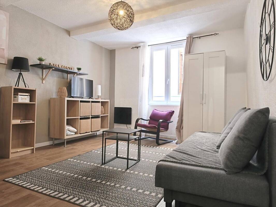 1er étage - Appartement à NARBONNE