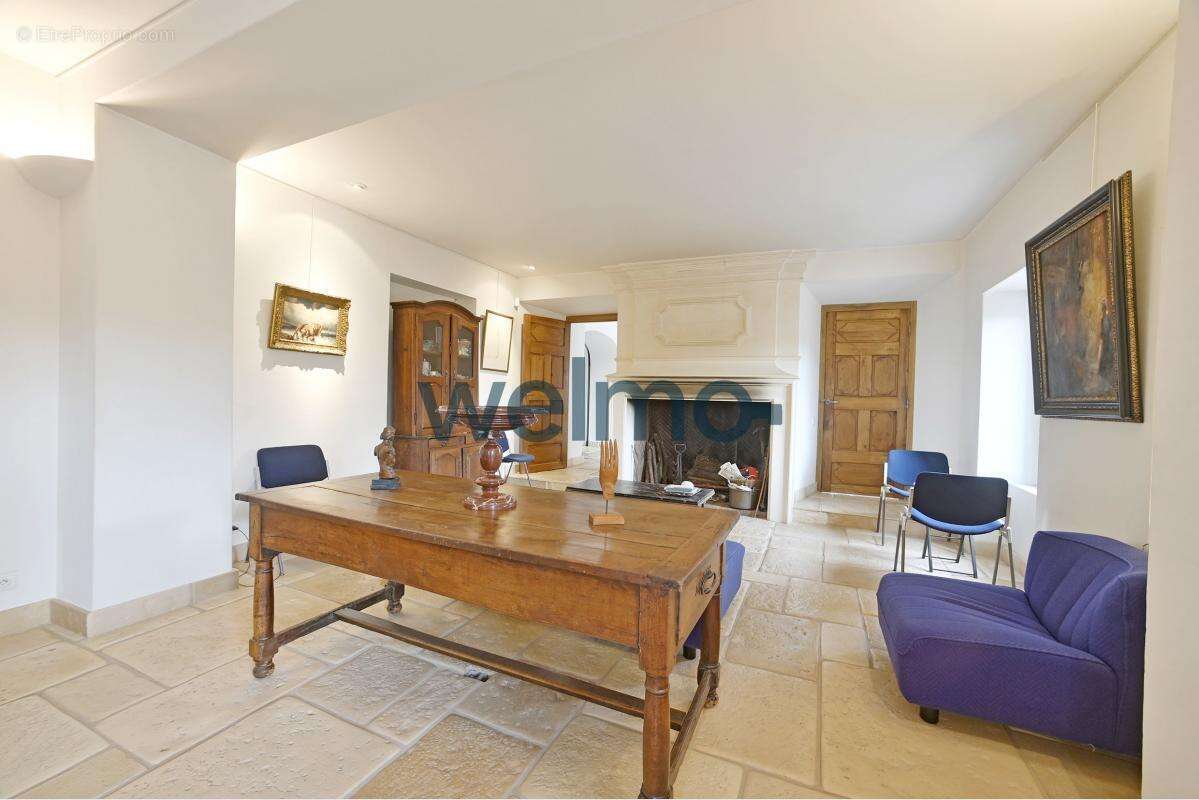 Maison à VAISON-LA-ROMAINE