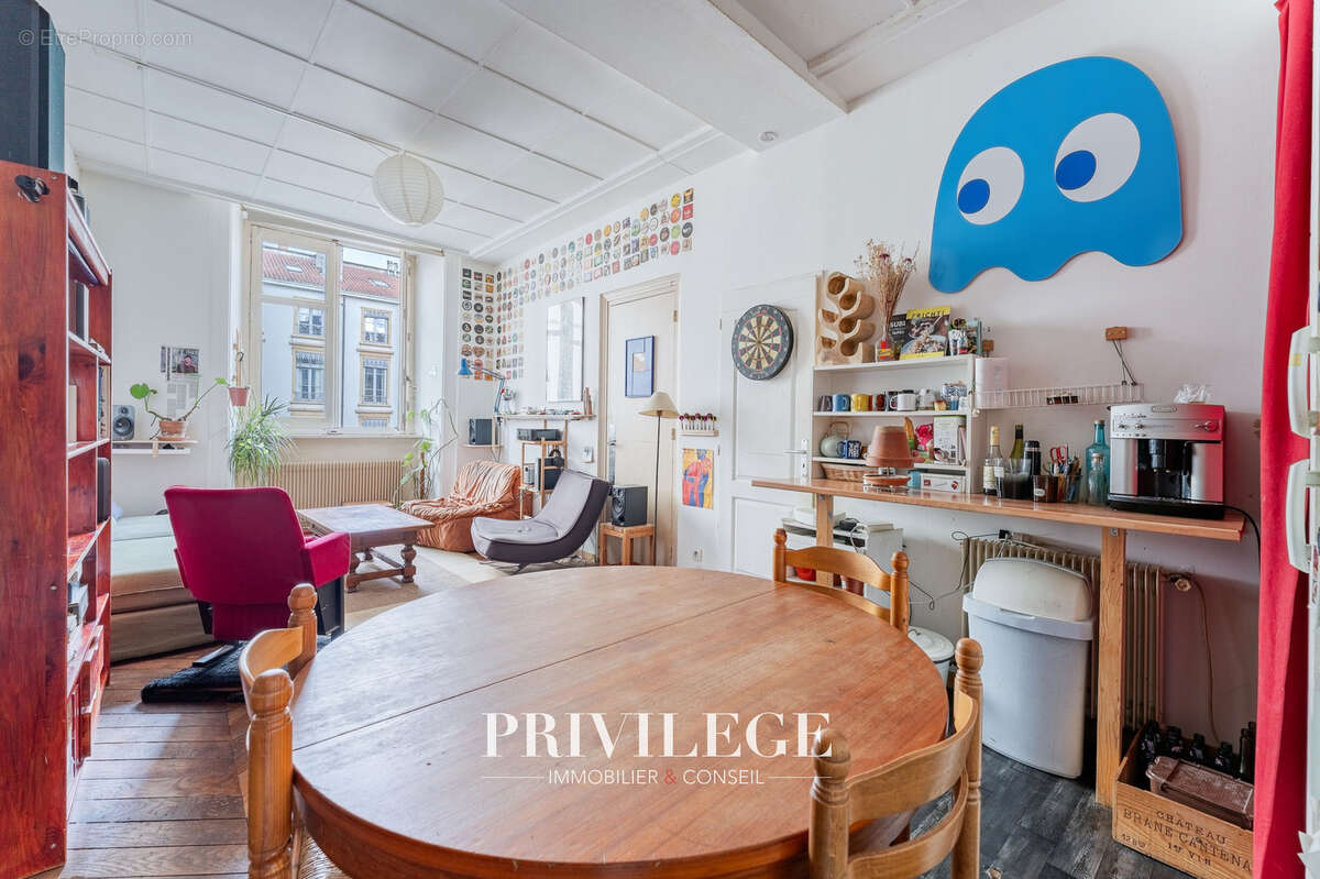 Appartement à LYON-1E