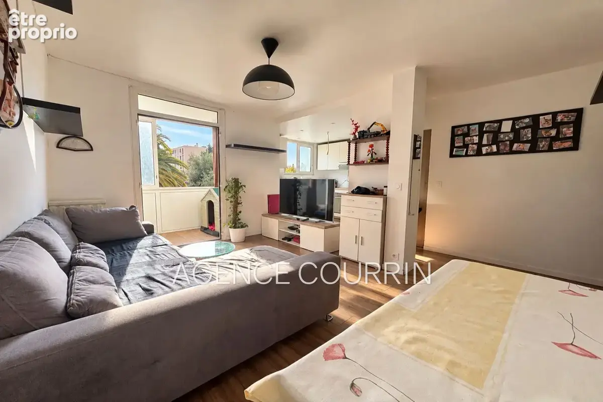 Appartement 2 pièces 42 m² à vendre à Grasse (06130) - photo 2