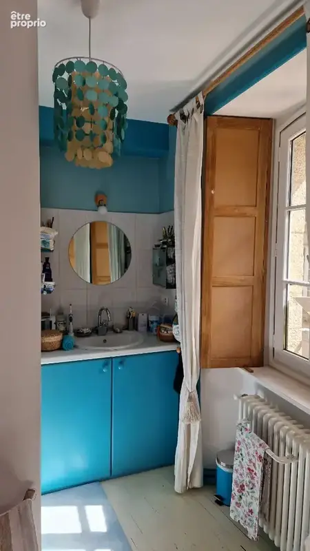 DINAN - Maison de caractère avec extension vitrée magnifique sur courette. - photo 4