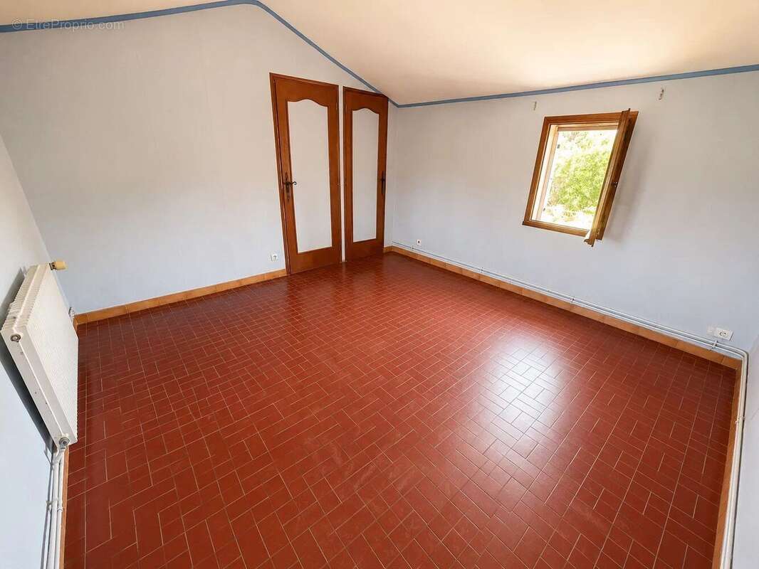 Maison à GONFARON