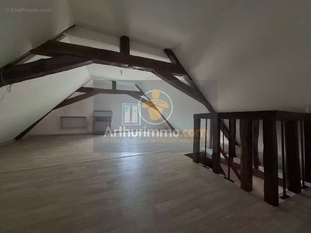 Maison à LA FERTE-GAUCHER