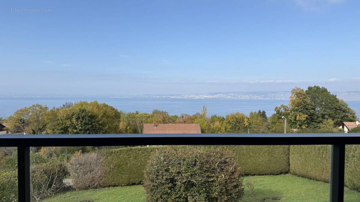 Maison à MAXILLY-SUR-LEMAN