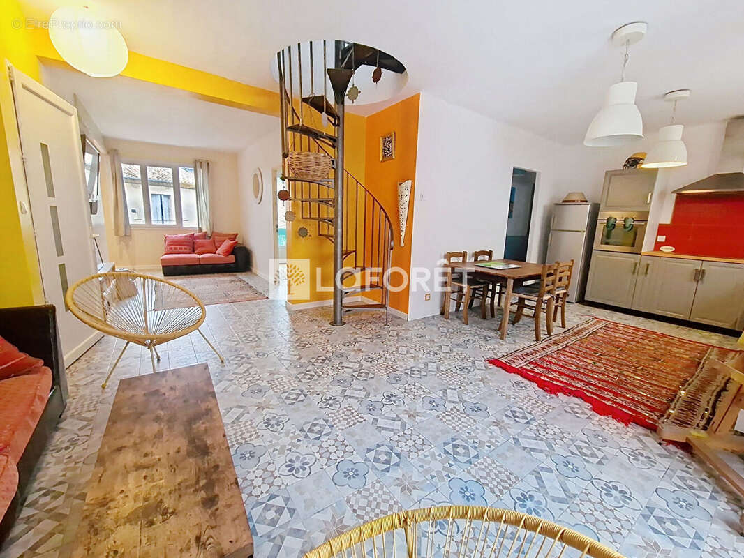 Maison à SAINT-GEORGES-D'ORQUES