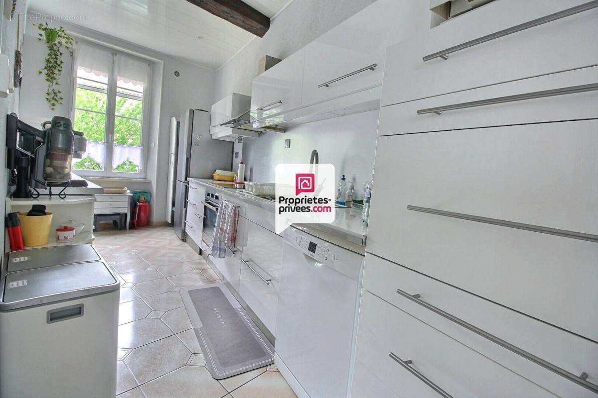 Maison à SAINT-HIPPOLYTE-DU-FORT