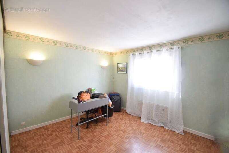 Maison à SAINT-PRYVE-SAINT-MESMIN