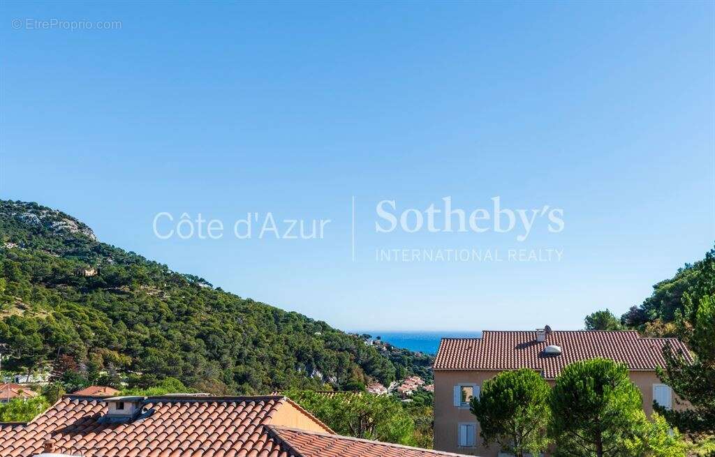 Appartement à EZE