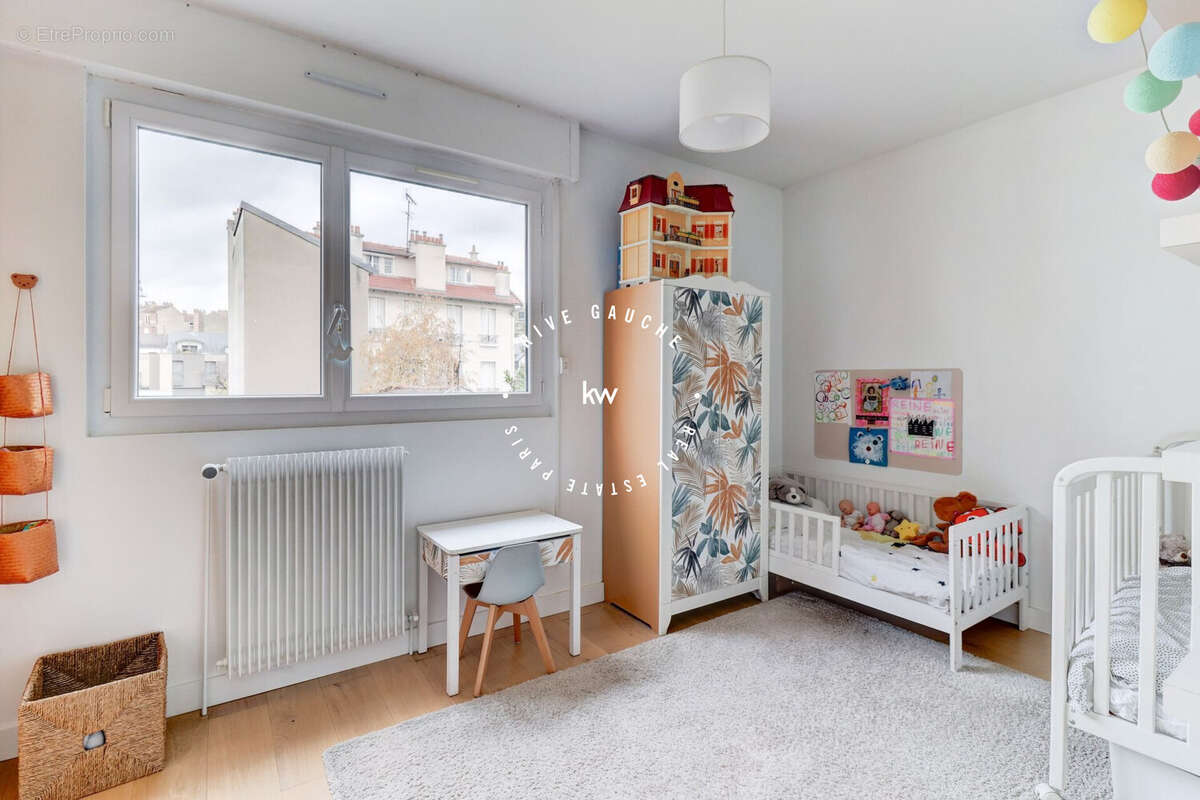 Appartement à ISSY-LES-MOULINEAUX