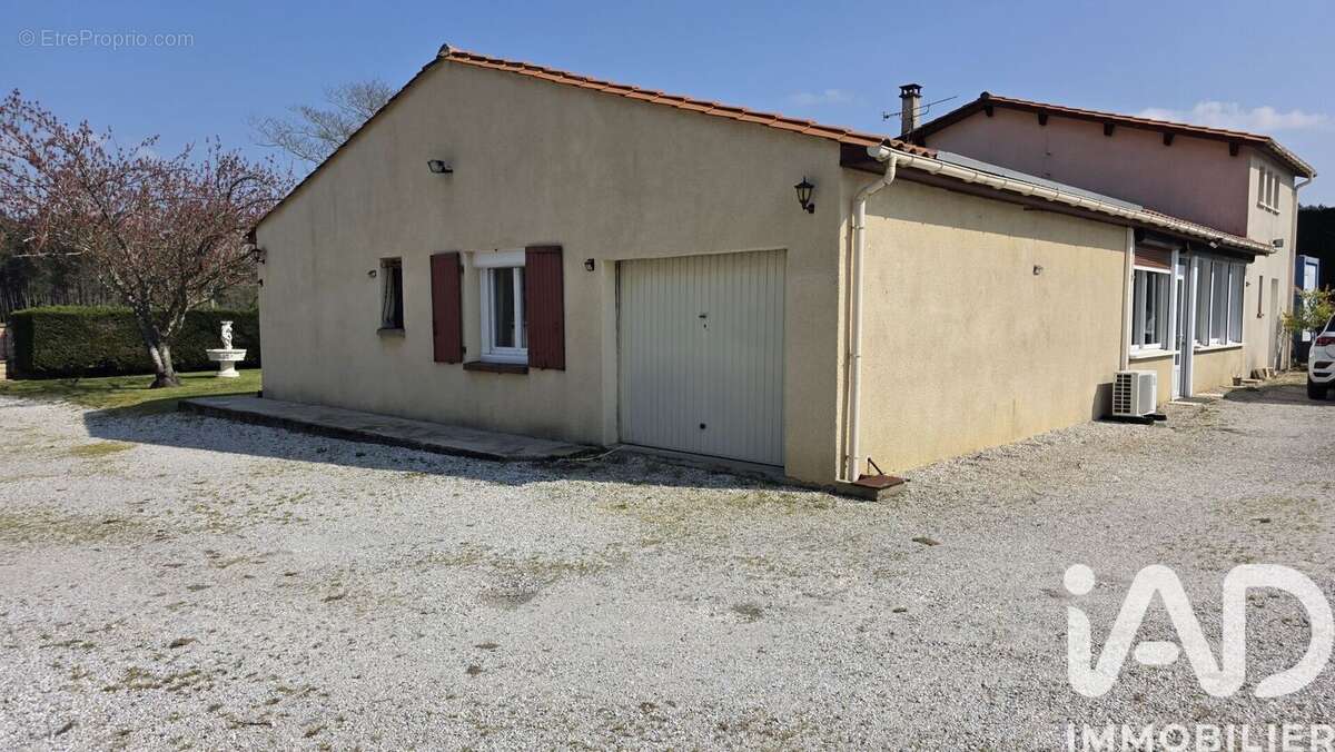 Photo 2 - Maison à CLERAC