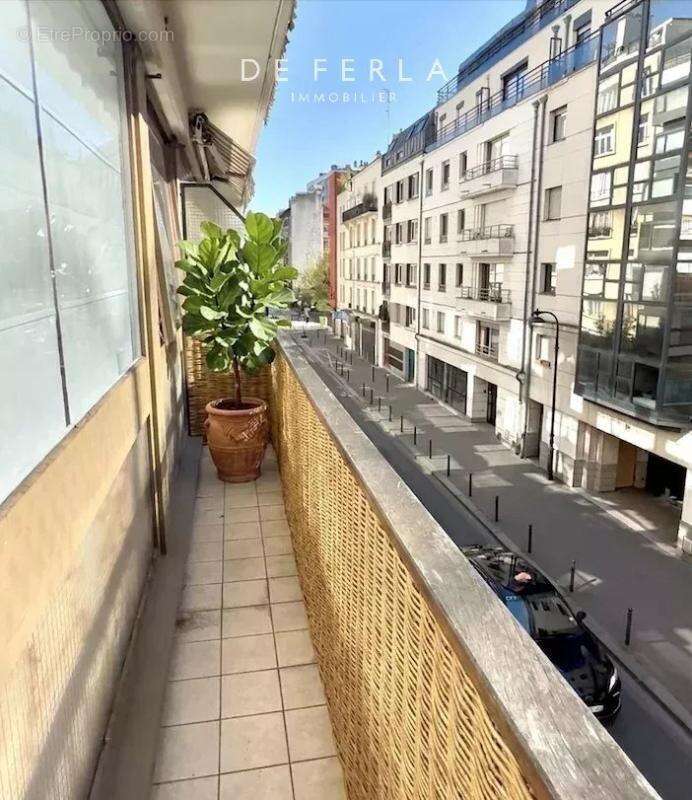 Paris 13ème - 4 pièces traversant et lumineux avec balcon - photo 8