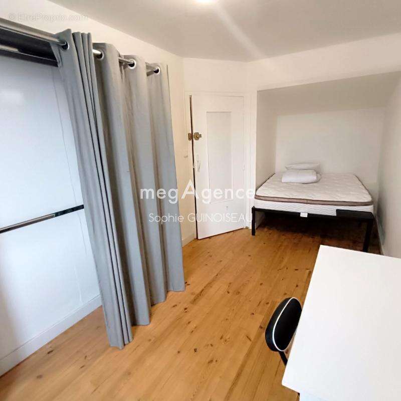 CHOLET Hyper-centre, maison 4 chambres, jardinet - photo 8