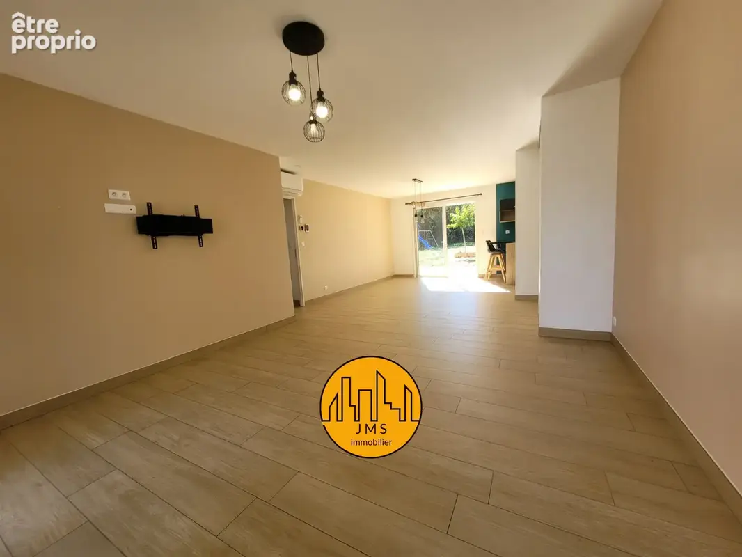Maison 5 pièces 106 m² à vendre à Moulins (03000) - photo 2