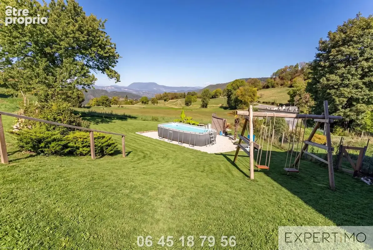 Maison de caractere renovee - calme - vue degagee- piscine et grange - photo 2