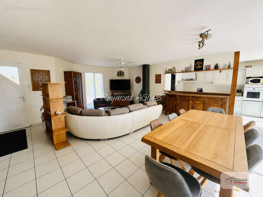 Magnifique maison de plain-pied de 4 chambres avec piscine à Saint-Pierre-d'Eyraud, près de Bergerac - photo 8