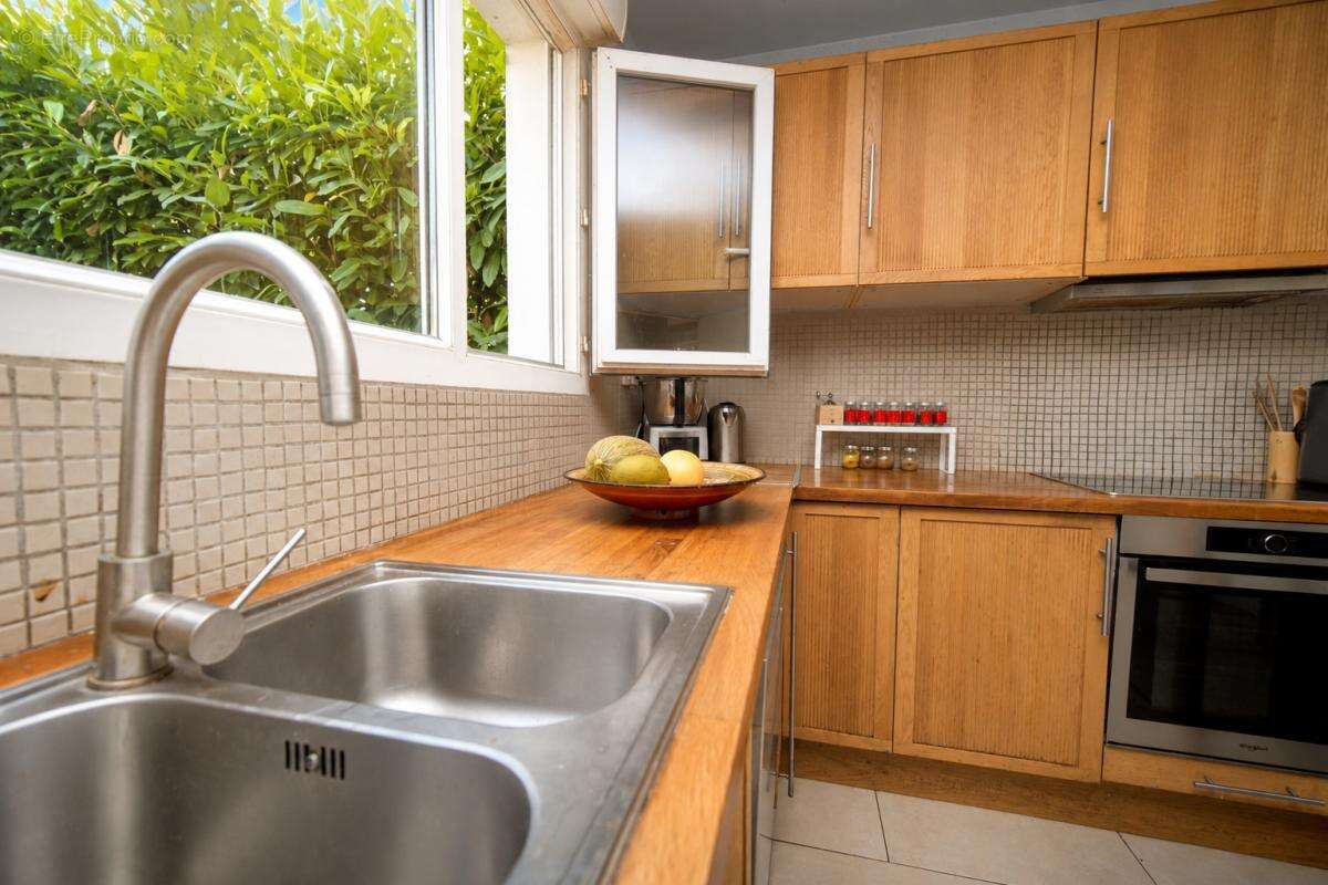 Appartement à NANTERRE