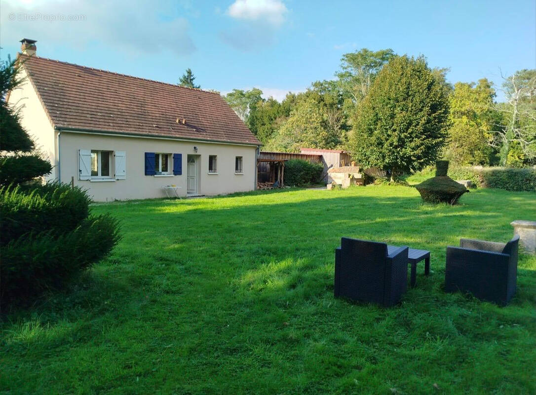 Maison à OUROUER-LES-BOURDELINS