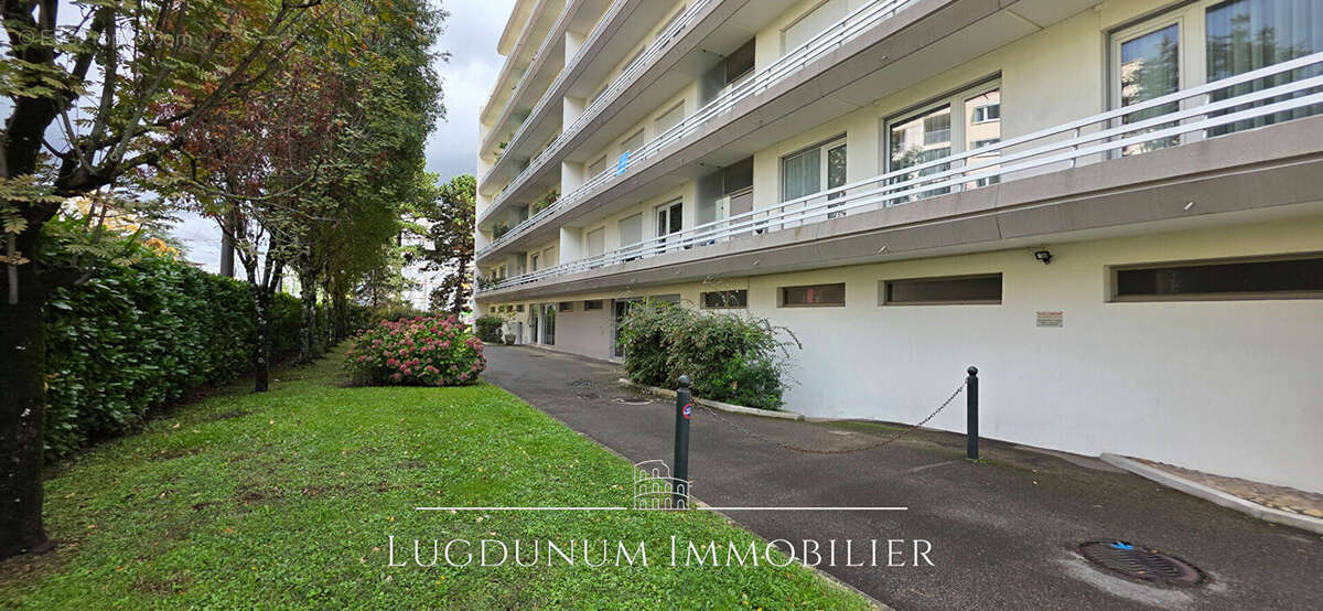 Appartement à CALUIRE-ET-CUIRE