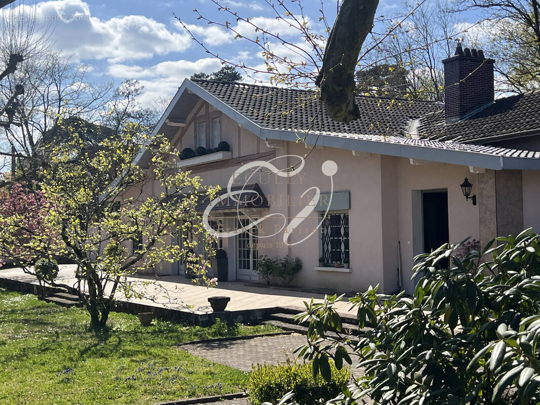 Maison à ECULLY