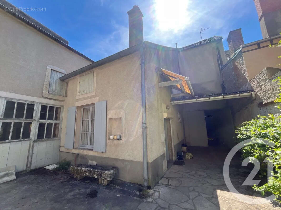 Maison 130 m² à Clamecy  - photo 2