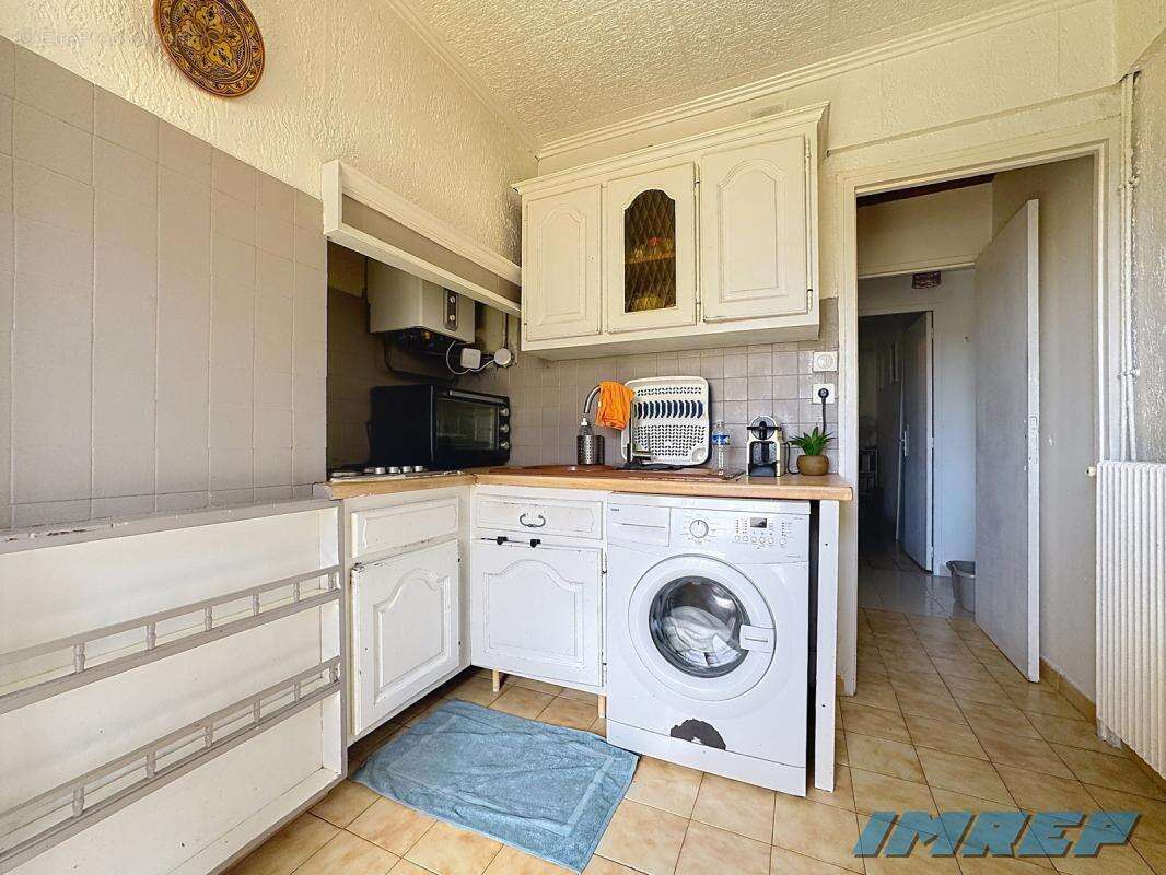 Appartement à MARSEILLE-9E