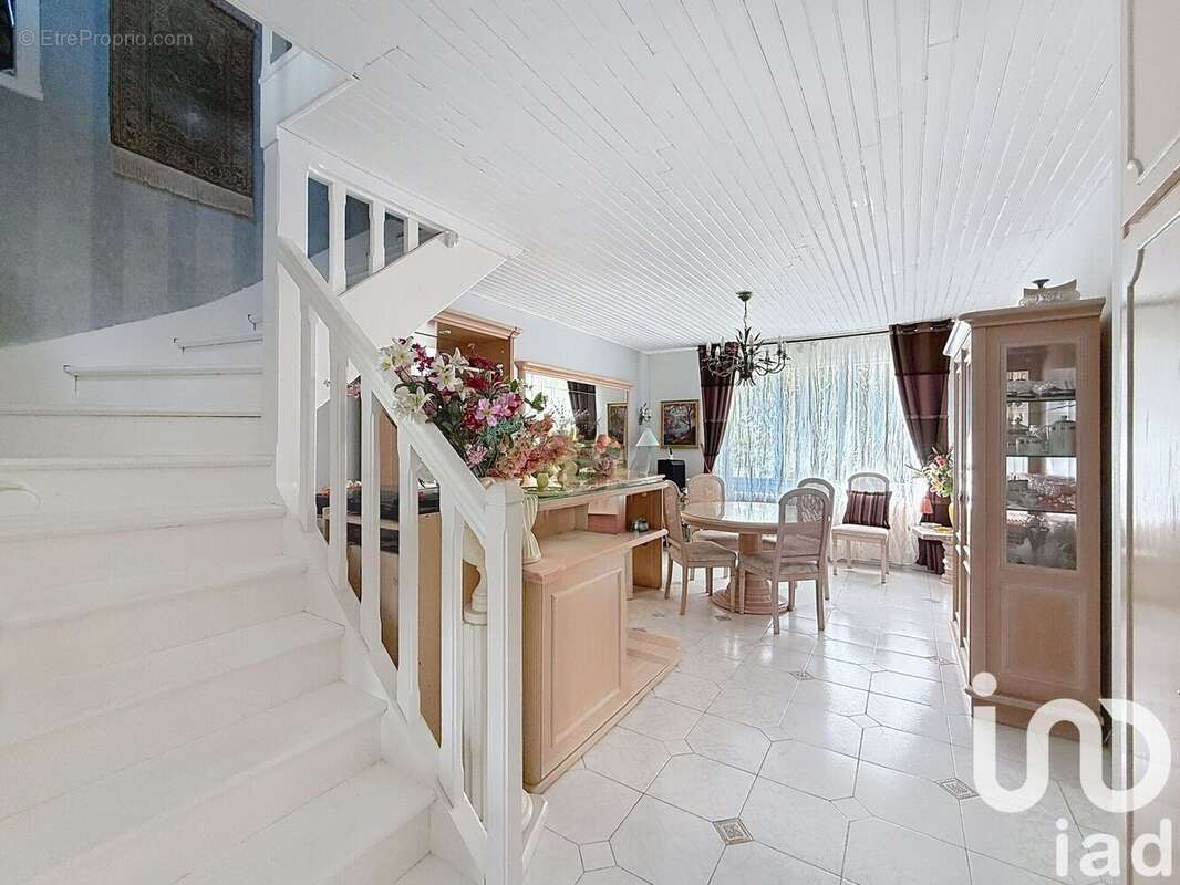 Photo 6 - Maison à QUINCY-SOUS-SENART