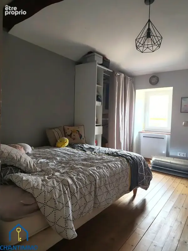 Maison en pierre rénovée avec dépendances - photo 9