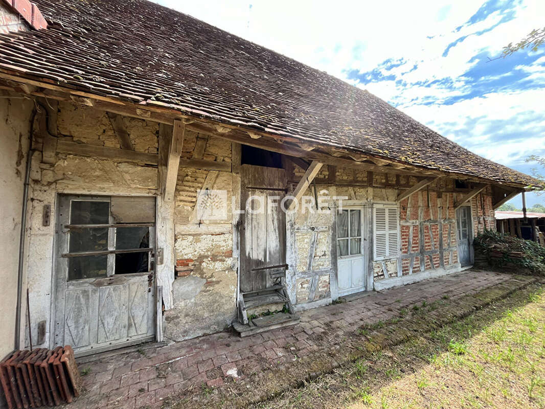 Maison à FRANGY-EN-BRESSE