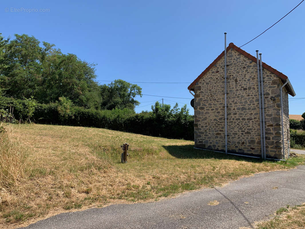 Auv 1186 : Trio : maison habitable, terrain (à bâtir), maison à rénover - photo 33