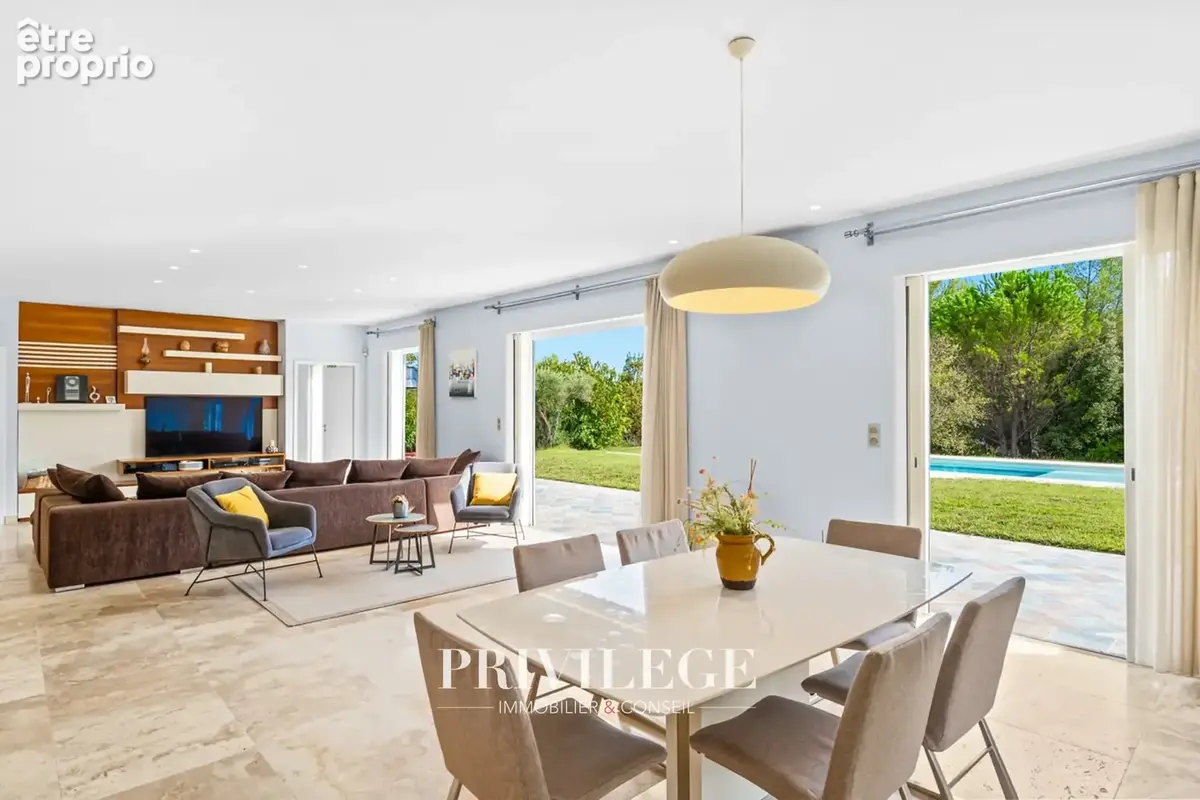 Peymeinade — Villa contemporaine de première main, piscine et ascenseur - photo 13