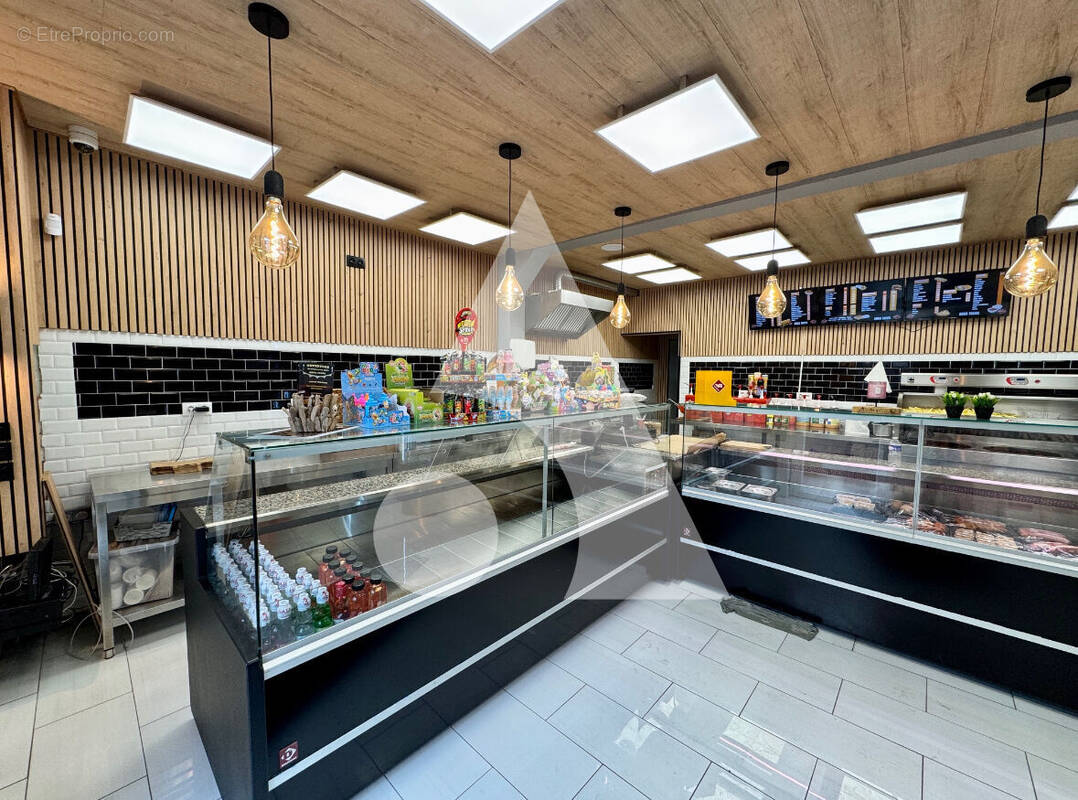 Appartement à QUIEVRECHAIN