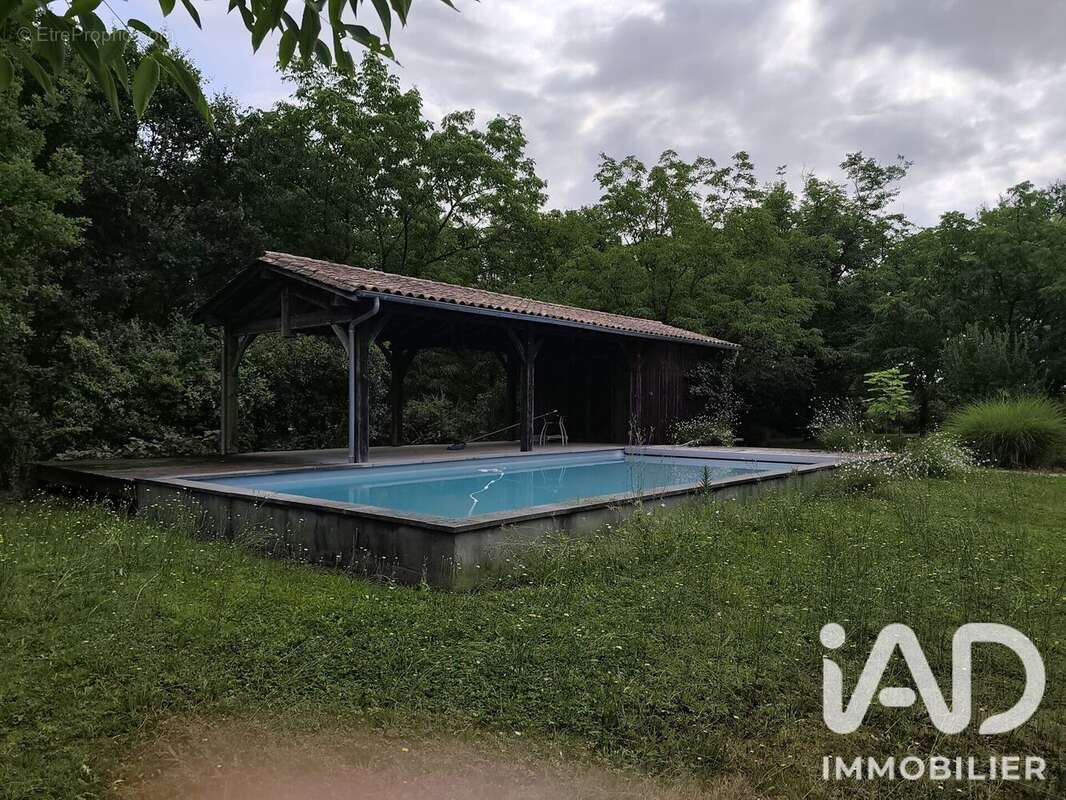 Maison 554 m² à Meilhan-Sur-Garonne  - photo 6