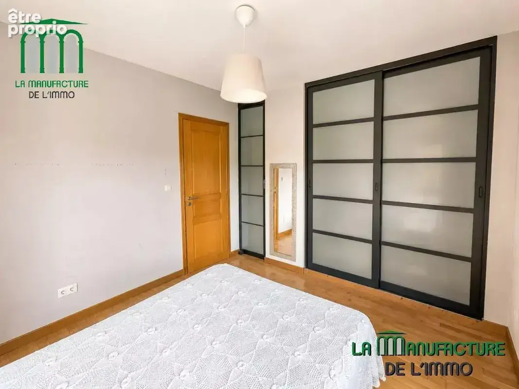 T4 de 122 m² avec jardin privatif et dependance - photo 12