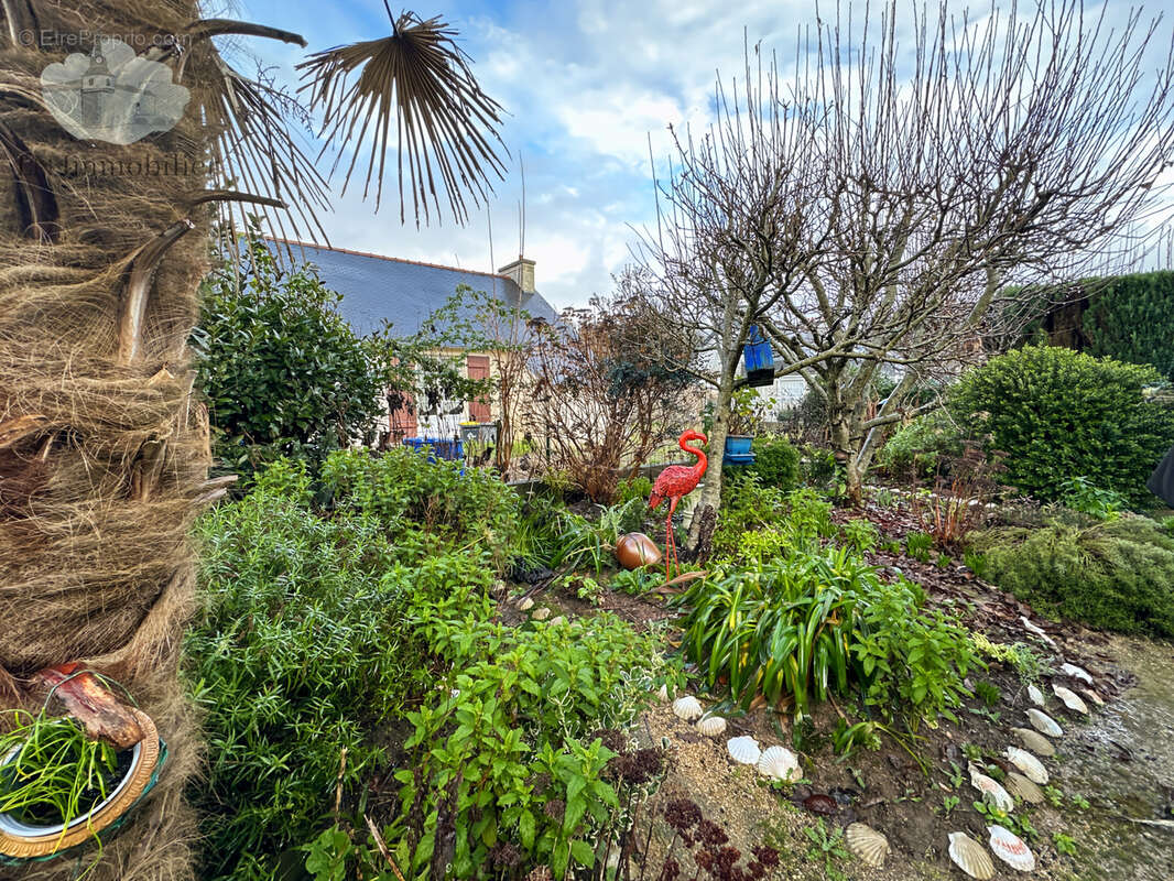Maison à PONT-AVEN