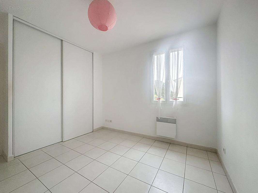 Exclusivite montfavet appartement t3 terrasse parking - photo 7