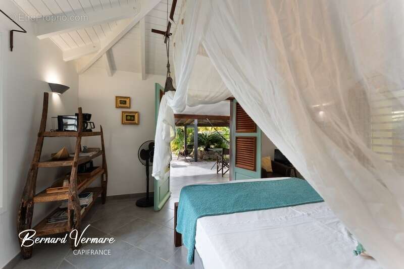 Maison à GRAND-BOURG