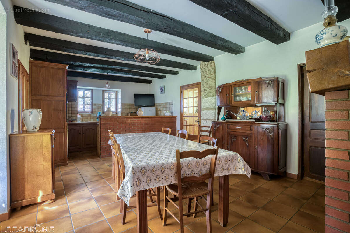 Maison à VILLAMBLARD