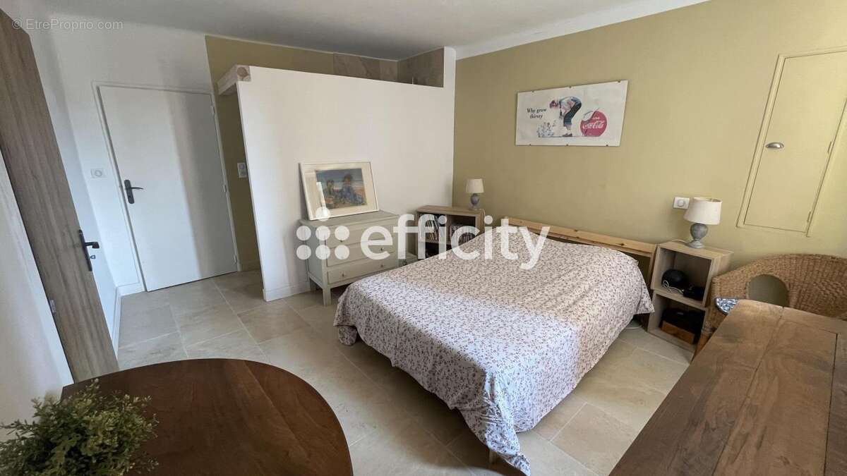 Maison 110 m² à Rustrel  - photo 11
