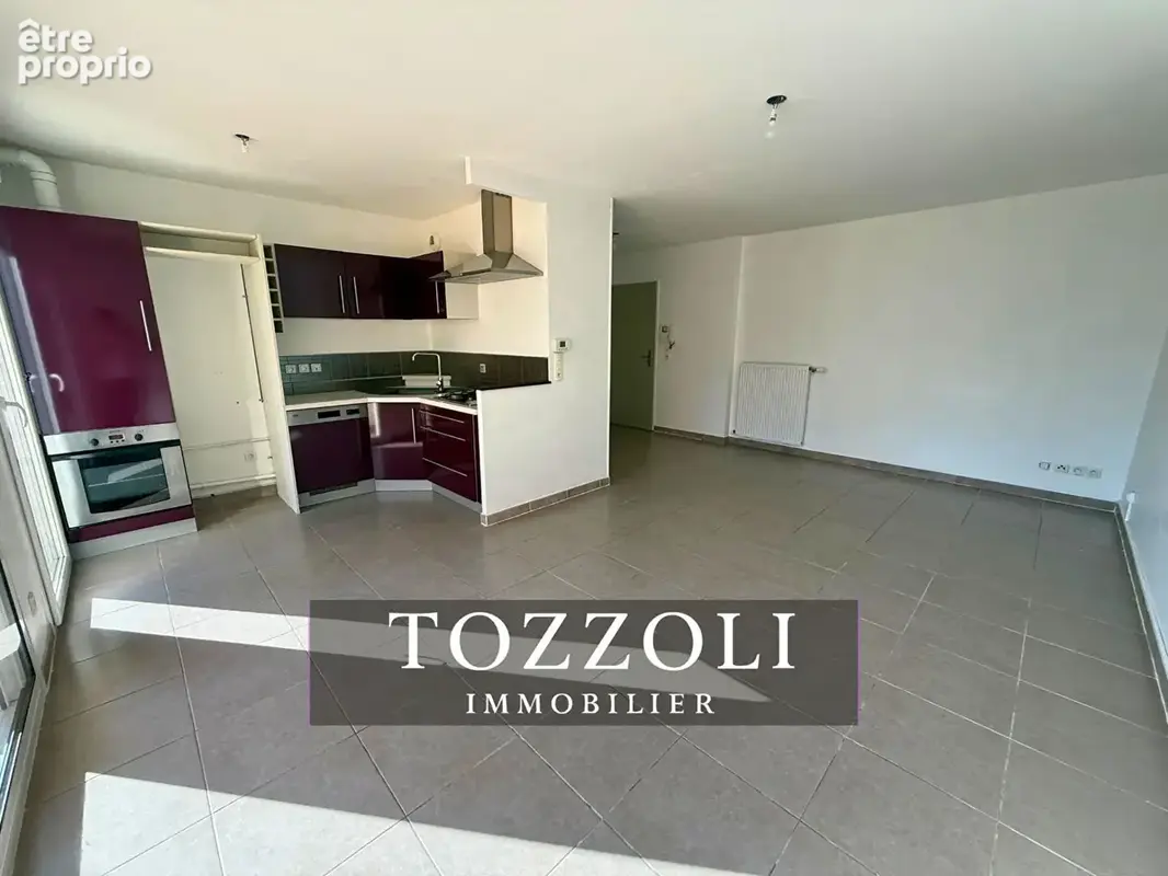 Appartement à Saint Jean De Bournay 2 pièces 47 m2 + 38 m2 de terrasse - photo 2