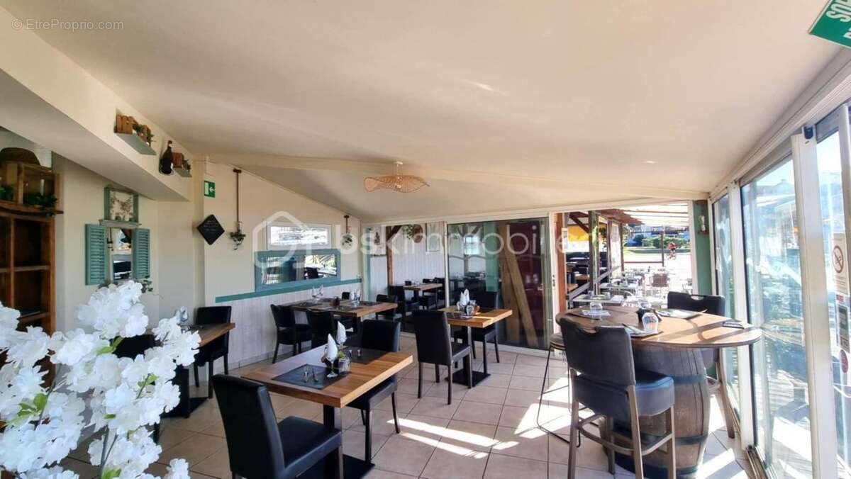 Commerce à LE BARCARES