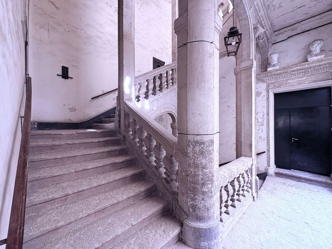 Montpellier Écusson Ancien courrier. Magnifique appartement bourgeois & familial dans la plus belle rue de l'é - photo 8