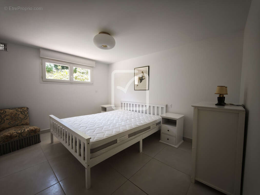 Magnifique propriété de deux appartements au calme de la nature! Vue exceptionnelle sur les montagnes! - photo 23