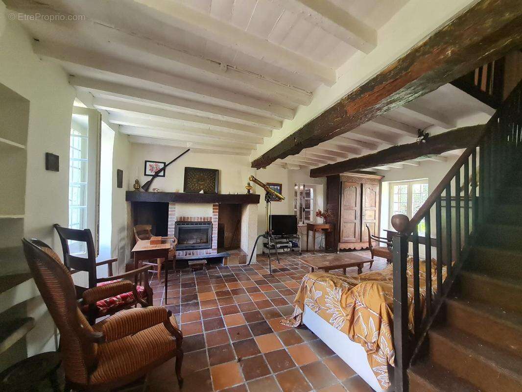 Maison à SAINT-PUY