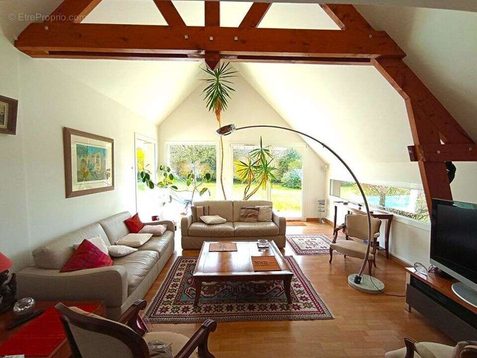 Maison à BIEVILLE-BEUVILLE