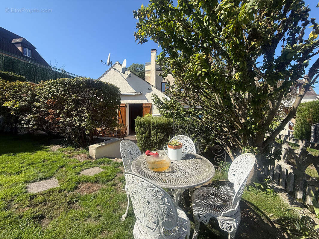 Maison à FONTENAY-EN-PARISIS