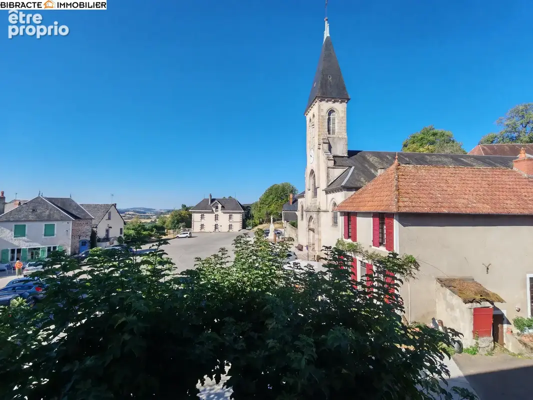 Maison 240 m² à Larochemillay  - photo 2