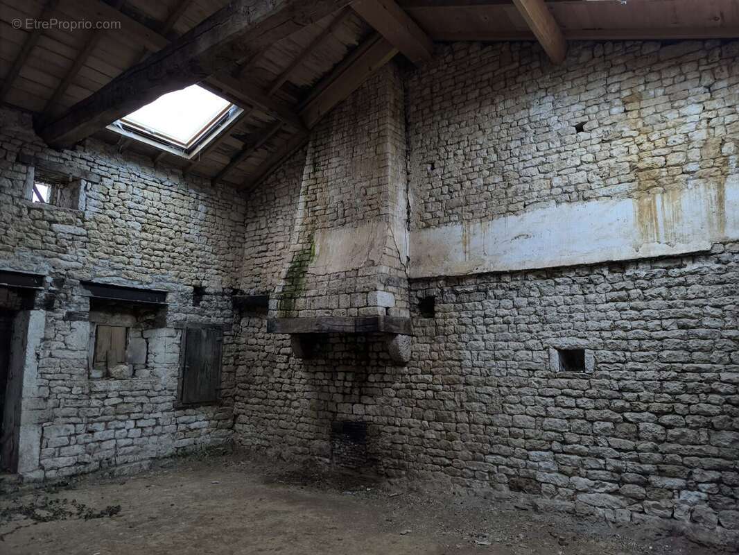 Maison à VILLEMAIN