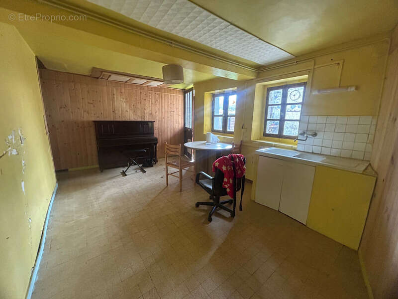 Maison à ROGNY-LES-SEPT-ECLUSES