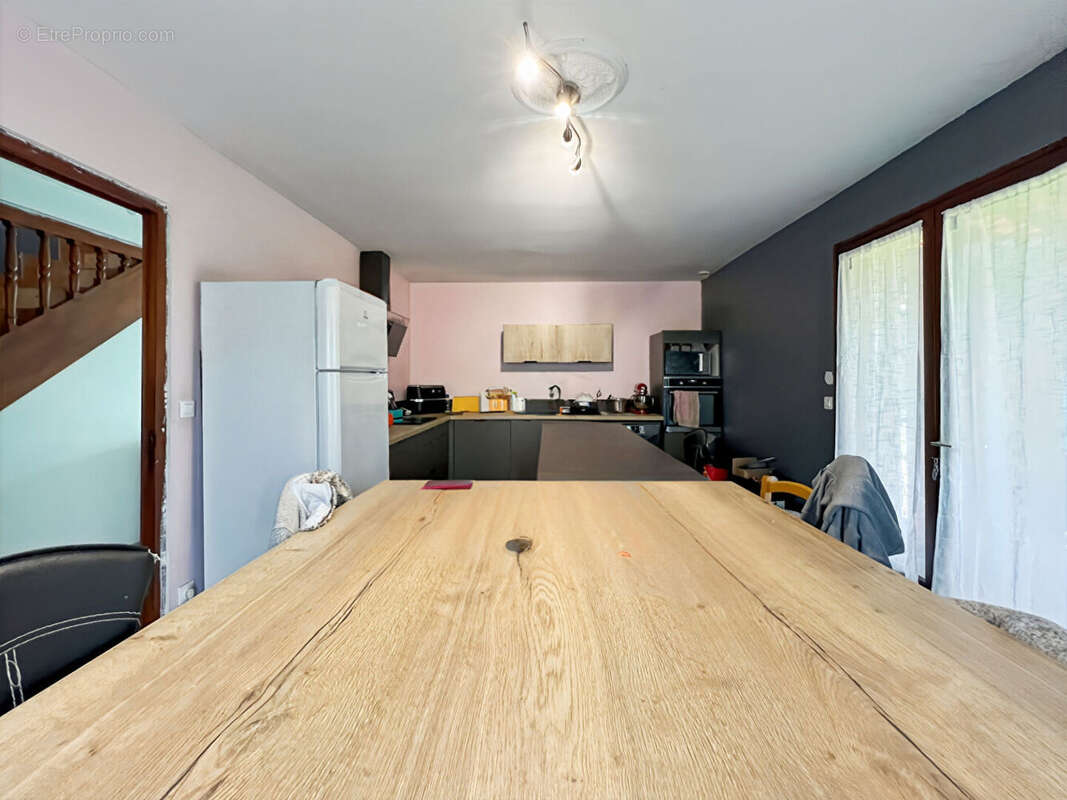 Maison à PORCIEU-AMBLAGNIEU